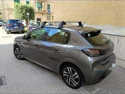 Usata 2020 Peugeot 208 Allure Due volumi | 12.000 € (Buon prezzo)