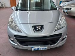 Grigio Usata 2011 Peugeot 207 Access Tre volumi | 2400 € (Ottimo prezzo)