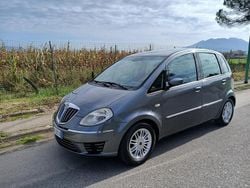 Grigio Usata 2007 Lancia Musa Monovolume | 3400 € (Buon prezzo)