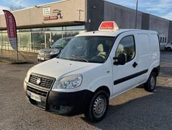 Bianco Usata 2009 Fiat Doblò Monovolume | 4600 € (Buon prezzo)