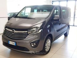 Grigio Usata 2017 Opel Vivaro Sport Monovolume | 19.000 € (Buon prezzo)