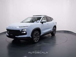 Azzurro Nuova 2025 Sportequipe S6 SUV | 36.900 € (Cara)