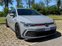 Grigio Usata 2023 VW Golf VIII GTI Tre volumi | 33.000 € (Buon prezzo)