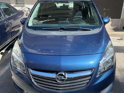 Blu/azzurro Usata 2016 Opel Meriva Design Edition Monovolume | 7500 € (Buon prezzo)