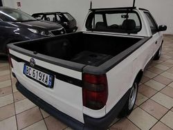 Bianco Usata 1999 Skoda Pick-up Pick-up | 4900 €