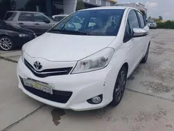 Bianco Usata 2013 Toyota Yaris Edition Tre volumi | 7500 € (Cara)