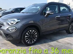 Grigio(met.) Usata 2019 Fiat 500X Cross SUV | 14.800 € (Buon prezzo)