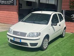 Other Usata 2010 Fiat Punto Active Due volumi | 2999 € (Buon prezzo)