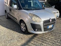 Grigio Usata 2012 Fiat Doblò Monovolume | 4250 € (Buon prezzo)
