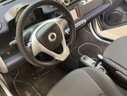 Bianco Usata 2010 Smart ForTwo Coupé Passion Due volumi | 5700 € (Cara)