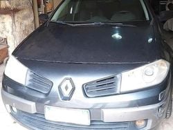 Grigio Usata 2008 Renault Mégane II Tre volumi | 1500 € (Ottimo prezzo)