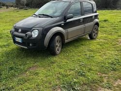 Nero Usata 2009 Fiat Panda 4x4 Cross Due volumi | 7000 € (Buon prezzo)