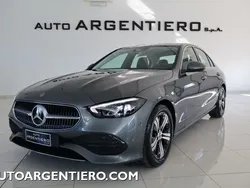 Grigio selenite Usata 2024 Mercedes C200 Advanced Plus Tre volumi | 37.300 € (Super prezzo)