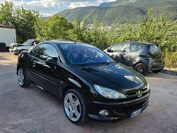 Usata 2006 Peugeot 206 CC Cabrio | 3900 €