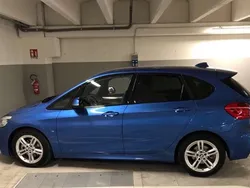 Blu/azzurro Usata 2017 BMW 218 Active Tourer M Sport Monovolume | 16.000 € (Buon prezzo)