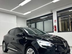 Nero Usata 2019 Renault Clio IV Intens Tre volumi | 10.990 € (Buon prezzo)