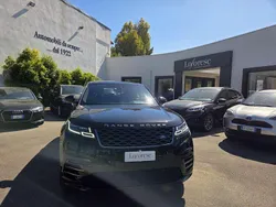 Nero metallizzato Usata 2020 Land Rover Range Rover Velar R-Dynamic SUV | 32.900 € (Buon prezzo)