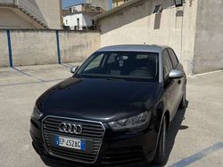 Nero Usata 2013 Audi A1 Sportback Ambition Due volumi | 9000 € (Super prezzo)