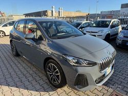 Grigio scuro Usata 2023 BMW 220 Active Tourer M Sport Monovolume | 28.990 € (Buon prezzo)