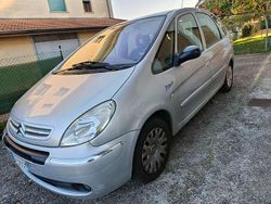 Argento Usata 2004 Citroën Xsara Picasso Monovolume | 3500 € (Buon prezzo)