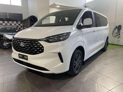 Bianco Nuova 2025 Ford Tourneo Custom Titanium Furgone | 41.900 € (Buon prezzo)