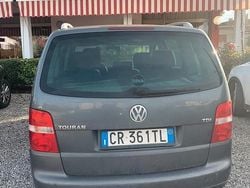 Usata 2005 VW Touran Monovolume | 1500 € (Ottimo prezzo)