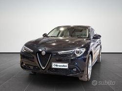 Nero Usata 2019 Alfa Romeo Stelvio Executive SUV | 19.942 € (Buon prezzo)