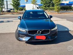 Usata 2019 Volvo V60 Business Edition Station wagon | 14.500 € (Buon prezzo)
