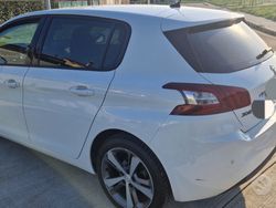 Bianco Usata 2015 Peugeot 308 GT-line Due volumi | 5999 € (Ottimo prezzo)