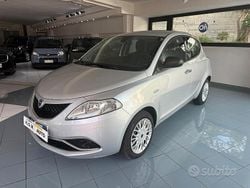 Grigio Usata 2017 Lancia Ypsilon Gold Due volumi | 8950 € (Buon prezzo)