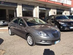 Grigio Usata 2009 Lancia Delta Due volumi | 4500 € (Buon prezzo)