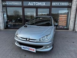 Argento Usata 2006 Peugeot 206 Tre volumi | 2800 € (Buon prezzo)