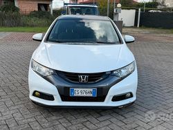 Bianco Usata 2014 Honda Civic Tre volumi | 7500 € (Buon prezzo)