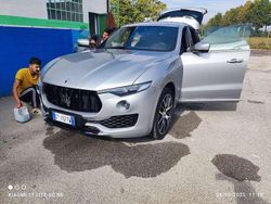 Usata 2019 Maserati Levante GranLusso SUV | 44.000 € (Molto cara)