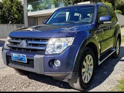 Blu/azzurro Usata 2009 Mitsubishi Pajero Instyle SUV | 18.400 € (Buon prezzo)