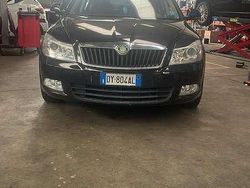 Usata 2009 Skoda Octavia Ambition Tre volumi | 4000 € (Buon prezzo)