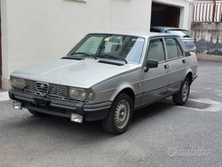 Grigio Usata 1982 Alfa Romeo Giulietta Due volumi | 12.000 €