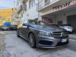 Grigio Usata 2015 Mercedes A160 Premium Tre volumi | 12.500 € (Buon prezzo)