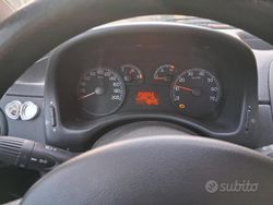 Usata 2004 Fiat Punto Due volumi | 900 € (Buon prezzo)