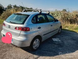 Grigio Usata 2005 Seat Ibiza Tre volumi | 1500 € (Ottimo prezzo)