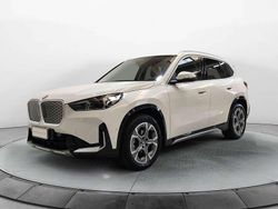 Alpin white Usata 2024 BMW iX1 xLine SUV | 33.800 € (Buon prezzo)