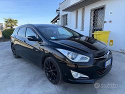 Nero Usata 2013 Hyundai i40 Station wagon | 3200 € (Buon prezzo)
