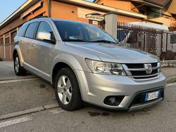 Argento Usata 2011 Fiat Freemont Urban SUV | 6500 € (Buon prezzo)