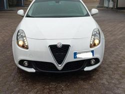 Bianco Usata 2017 Alfa Romeo Giulietta Super Tre volumi | 10.000 € (Cara)