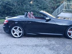 Nero Usata 2005 Mercedes SLK350 AMG Cabrio | 18.000 €