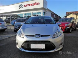 Usata 2010 Ford Fiesta Due volumi | 4000 € (Ottimo prezzo)