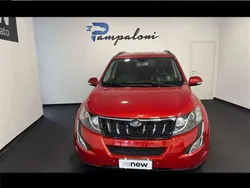 Rosso Usata 2017 Mahindra XUV500 SUV | 9900 € (Buon prezzo)