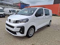 Bianco Nuova 2025 Peugeot Expert Furgone | 26.290 € (Molto cara)