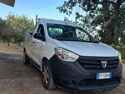 Usata 2015 Dacia Pick up Pick-up | 12.500 €