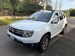 Bianco Usata 2015 Dacia Duster Prestige SUV | 4800 € (Super prezzo)